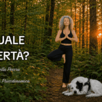 C’è una cosa che mi ha sempre lasciata perplessa dell’essere umano: il bisogno di farsi dire quando e come vivere. Ci sono giorni in cui bisogna lavorare, giorni in cui bisogna riposare, periodi in cui andare in vacanza e date precise in cui essere felici, festeggiare, mangiare insieme, divertirsi.